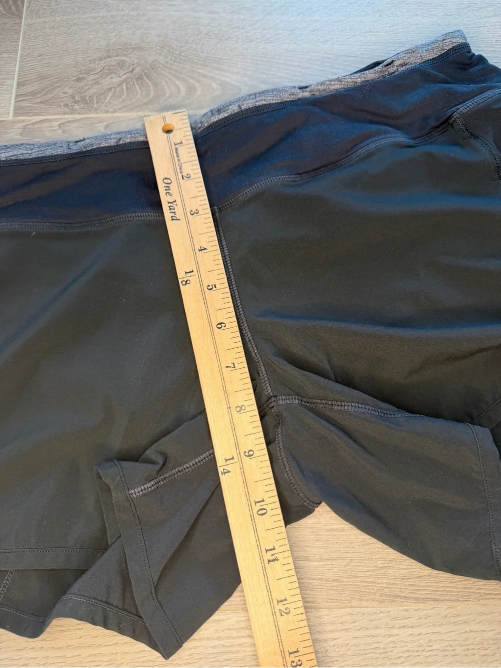 lululemon Speed Up Running Shorts Black Size 8 Lined Back Zip